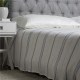 Glitzhome 90"L X 90"W Full Queen Cotton Stripe Quilt