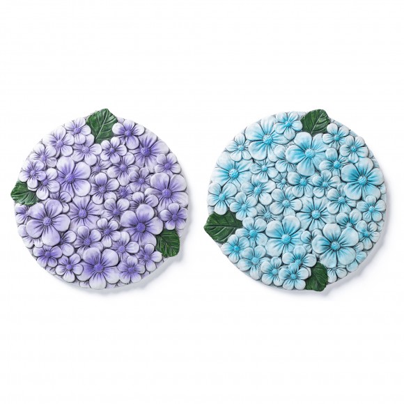 Glitzhome 10"D Set of 2 Cement Blue and Purple Hydrangea Textured Stepping Stones