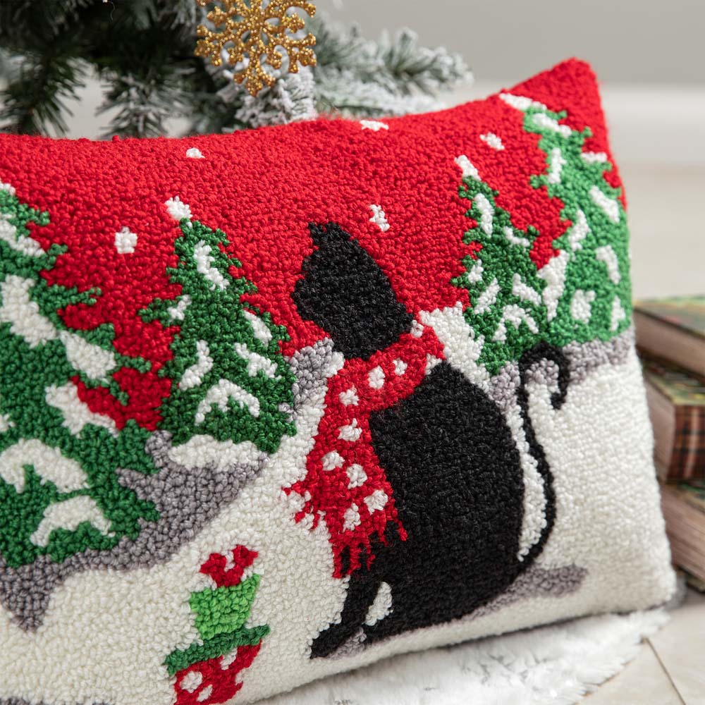 Glitzhome Hooked Cat Pillow - Thumbnail 2